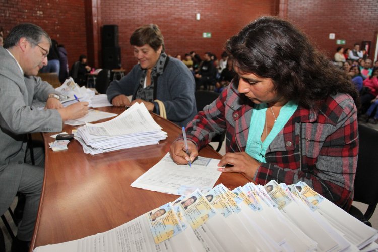 OVALLINOS VALORAN OPORTUNIDAD LABORAL DEL PROGRAMA PRO EMPLEO