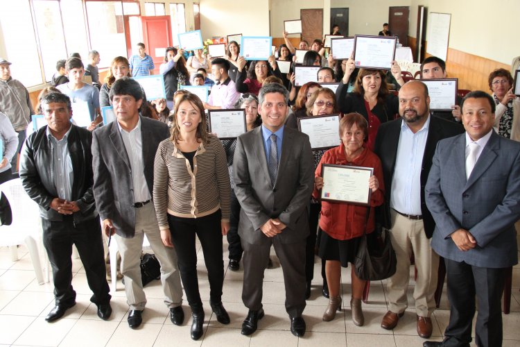 EN COQUIMBO, MUJERES Y JÓVENES SE CERTIFICAN A TRAVÉS DE SENCE