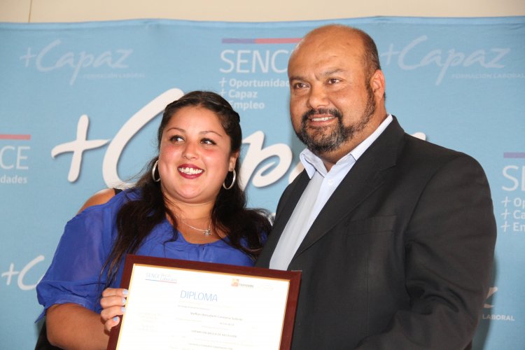 EN COQUIMBO, MUJERES Y JÓVENES SE CERTIFICAN A TRAVÉS DE SENCE