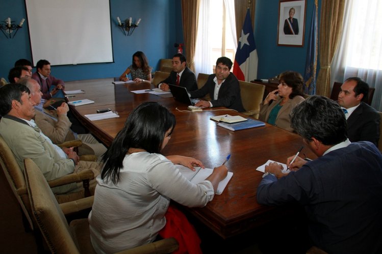 INTENDENTE LOGRA GESTIONAR NUEVA CONSULTA CIUDADANA PARA PROYECTO DE CENTRAL DE RESPALDO EN COMBARBALÁ