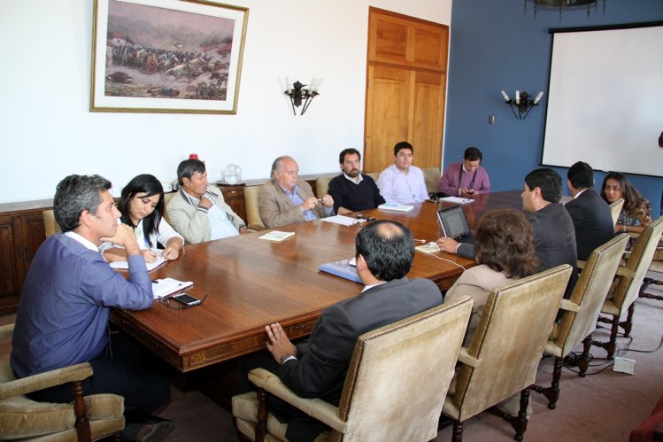 INTENDENTE LOGRA GESTIONAR NUEVA CONSULTA CIUDADANA PARA PROYECTO DE CENTRAL DE RESPALDO EN COMBARBALÁ