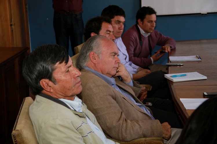 INTENDENTE LOGRA GESTIONAR NUEVA CONSULTA CIUDADANA PARA PROYECTO DE CENTRAL DE RESPALDO EN COMBARBALÁ