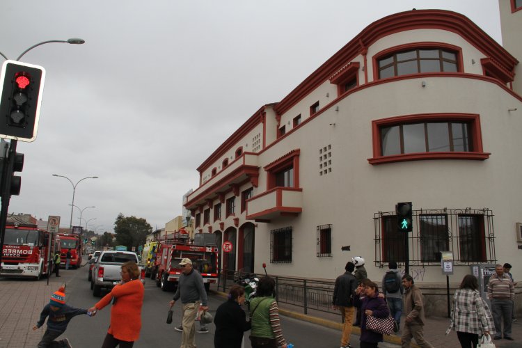 GOBIERNO INFORMA LEY QUE EXIME DE PAGOS DE PEAJE A EQUIPOS DE EMERGENCIAS