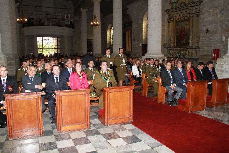 INTENDENTE CLAUDIO IBÁÑEZ DESTACA A CARABINEROS DE CHILE EN SU 89° ANIVERSARIO