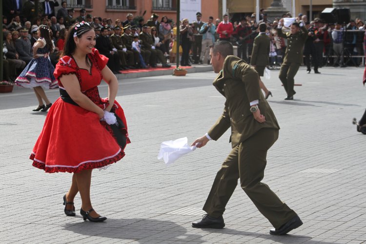 INTENDENTE CLAUDIO IBÁÑEZ DESTACA A CARABINEROS DE CHILE EN SU 89° ANIVERSARIO