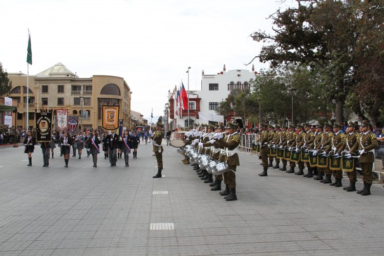 INTENDENTE CLAUDIO IBÁÑEZ DESTACA A CARABINEROS DE CHILE EN SU 89° ANIVERSARIO