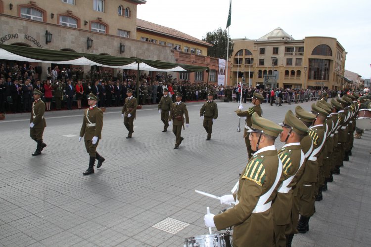 INTENDENTE CLAUDIO IBÁÑEZ DESTACA A CARABINEROS DE CHILE EN SU 89° ANIVERSARIO