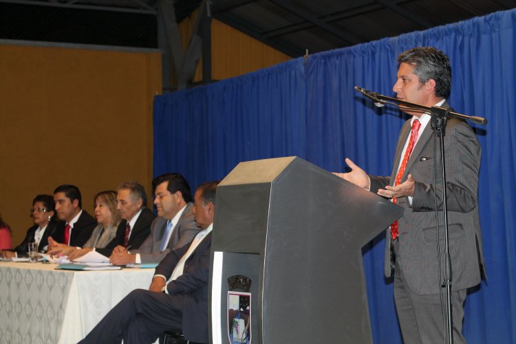 INTENDENTE IBÁÑEZ DESTACA APORTE DEL ALCALDE DE PAIHUANO EN SUS 22 AÑOS DE GESTIÓN