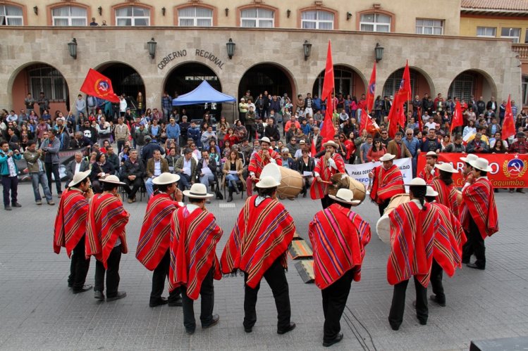 CON MASIVA ASISTENCIA CUT CONMEMORA EL DÍA INTERNACIONAL DE LOS TRABAJADORES