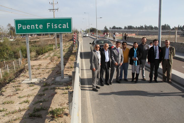 HABILITAN TRÁNSITO DE LOCOMOCIÓN COLECTIVA MENOR EN PUENTE FISCAL DE LA SERENA