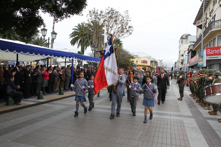 INTENDENTE IBÁÑEZ PARTICIPÓ EN CELEBRACIÓN DEL 149° ANIVERSARIO DE LA COMUNA DE COQUIMBO