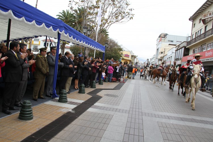 INTENDENTE IBÁÑEZ PARTICIPÓ EN CELEBRACIÓN DEL 149° ANIVERSARIO DE LA COMUNA DE COQUIMBO