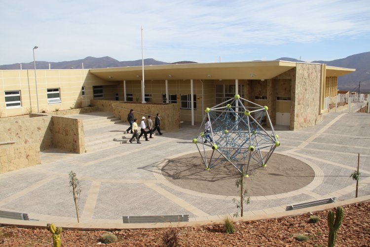 CESFAM DE LA HIGUERA SE ENCUENTRA EN ETAPA DE ADQUISICIÓN DE EQUIPAMIENTO