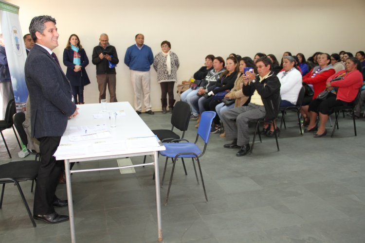 MÁS DE 80 MUJERES RENUEVAN CONTRATO DEL PROGRAMA PRO EMPLEO EN LA HIGUERA