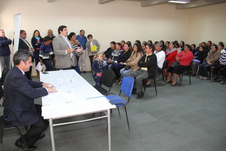 MÁS DE 80 MUJERES RENUEVAN CONTRATO DEL PROGRAMA PRO EMPLEO EN LA HIGUERA