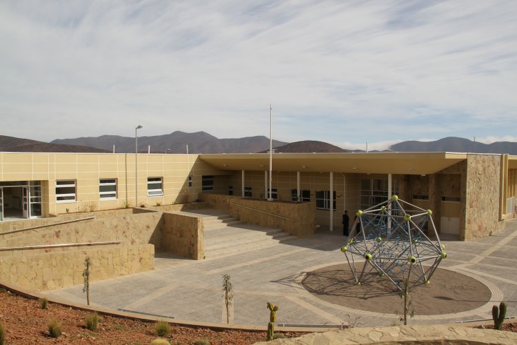 CESFAM DE LA HIGUERA SE ENCUENTRA EN ETAPA DE ADQUISICIÓN DE EQUIPAMIENTO