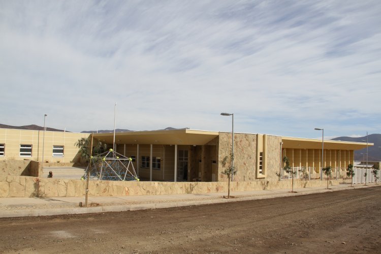 CESFAM DE LA HIGUERA SE ENCUENTRA EN ETAPA DE ADQUISICIÓN DE EQUIPAMIENTO