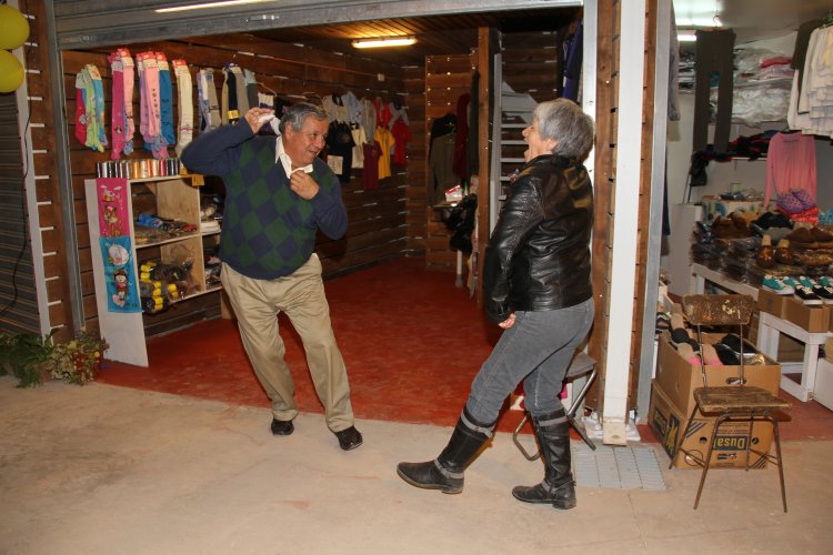 NUEVA PLAZA DE ABASTOS DE ILLAPEL ABRE SUS PUERTAS PARA FERIANTES Y EMPRENDEDORES