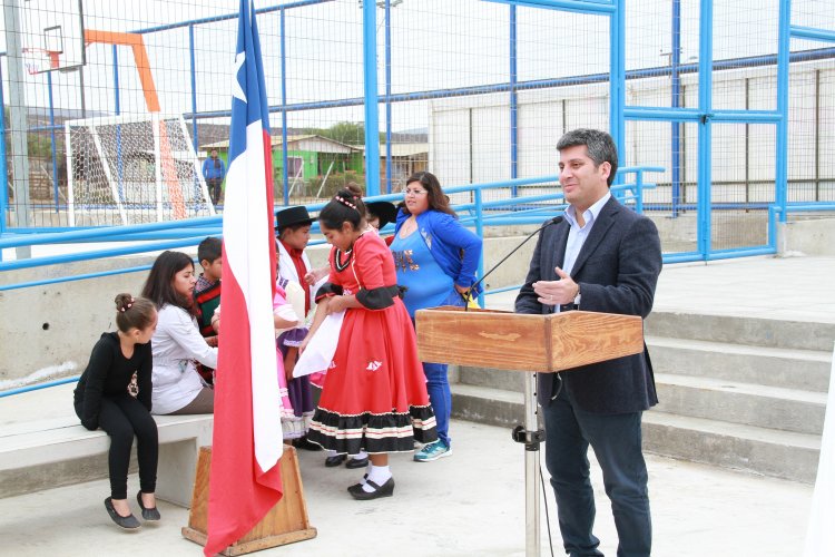 NUEVOS PROYECTOS MEJORAN LA CALIDAD DE VIDA DE LOS VECINOS DE PUERTO ALDEA