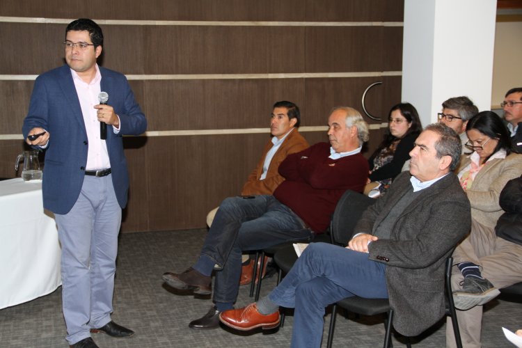 GOBIERNO Y CÁMARA CHILENA DE LA CONSTRUCCIÓN PROYECTAN 25 MIL NUEVOS HOGARES PARA LA REGIÓN