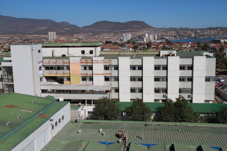 EN JULIO COMENZARÁ LA DEMOLICIÓN DE LA TORRE ANTIGUA DEL HOSPITAL DE COQUIMBO