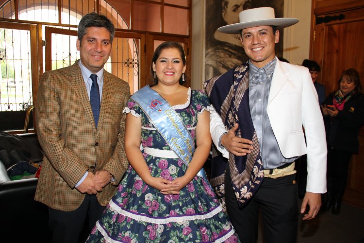 JOVEN PAREJA DE LA SERENA REPRESENTARÁ A LA REGIÓN EN CAMPEONATO NACIONAL DE CUECA