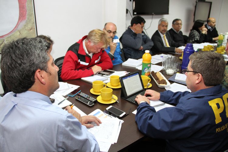 GOBIERNO FORTALECE MEDIDAS PREVENTIVAS POR INTENSIDAD DE LLUVIAS Y VIENTOS