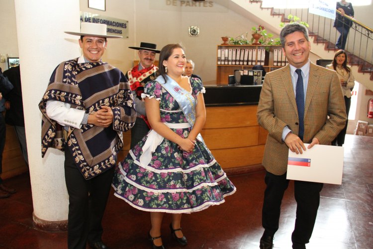 JOVEN PAREJA DE LA SERENA REPRESENTARÁ A LA REGIÓN EN CAMPEONATO NACIONAL DE CUECA