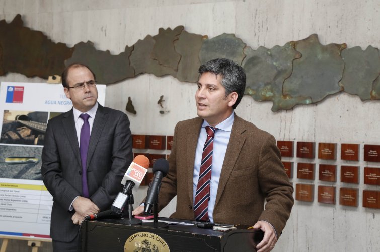 EN JULIO SE LLAMARÁ A PRECALIFICACIÓN DE EMPRESAS INTERESADAS EN CONSTRUIR TÚNEL DE AGUA NEGRA