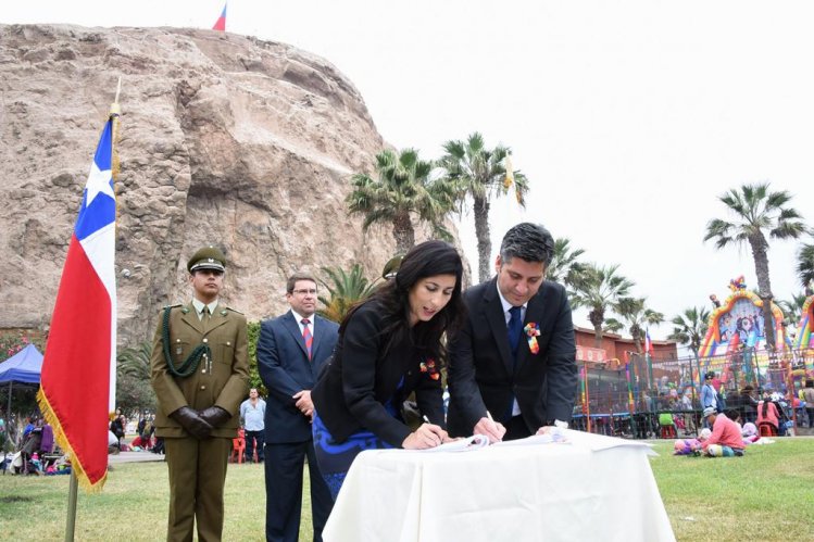 INTENDENTE IBÁÑEZ FIRMA ACUERDO DE COOPERACIÓN POR ESCASEZ HÍDRICA CON ARICA Y PARINACOTA