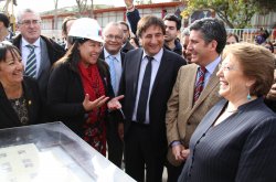 PRESIDENTA BACHELET DESTACA AVANCE DE OBRAS DEL GOBIERNO REGIONAL EN GIRA POR CANELA