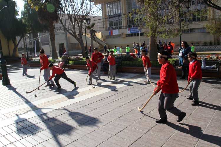 CIENTOS DE NIÑOS Y ADOLESCENTES DE COQUIMBO LE DICEN “NO AL TRABAJO INFANTIL”