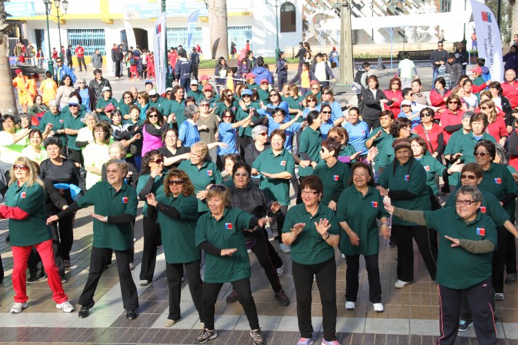 CIENTOS DE NIÑOS Y ADOLESCENTES DE COQUIMBO LE DICEN “NO AL TRABAJO INFANTIL”