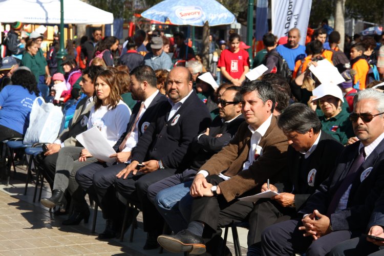 CIENTOS DE NIÑOS Y ADOLESCENTES DE COQUIMBO LE DICEN “NO AL TRABAJO INFANTIL”