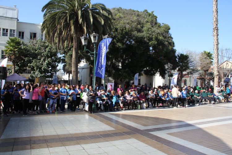 CIENTOS DE NIÑOS Y ADOLESCENTES DE COQUIMBO LE DICEN “NO AL TRABAJO INFANTIL”