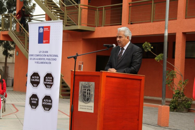 GOBIERNO PROMUEVE ALIMENTACIÓN SALUDABLE CON NUEVA LEY QUE REGULA ETIQUETADO DE ALIMENTOS
