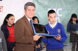 880 ESTUDIANTES DE COQUIMBO SE INTEGRAN AL MUNDO DIGITAL CON COMPUTADORES DE ÚLTIMA GENERACIÓN