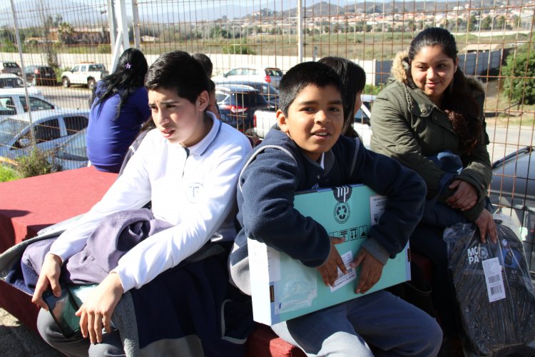 880 ESTUDIANTES DE COQUIMBO SE INTEGRAN AL MUNDO DIGITAL CON COMPUTADORES DE ÚLTIMA GENERACIÓN