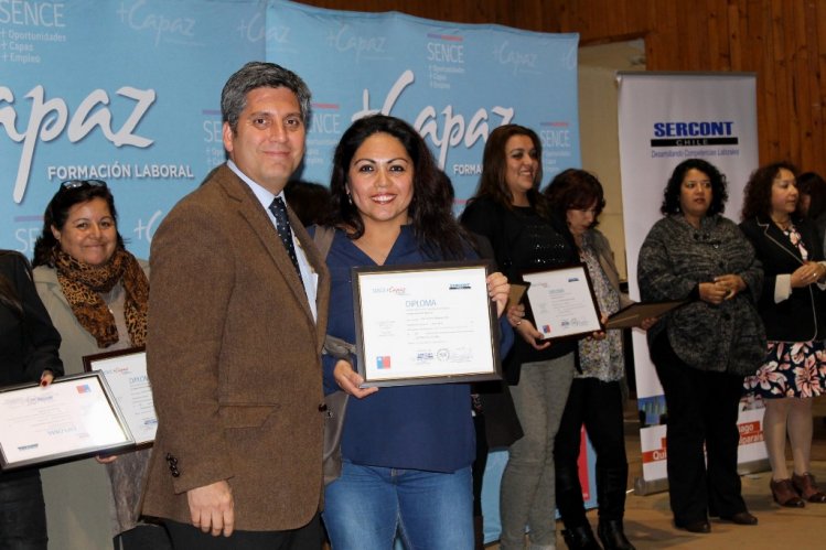 MÁS DE 200 MUJERES DE COQUIMBO FORTALECEN SUS EMPRENDIMIENTOS A TRAVÉS DE SENCE
