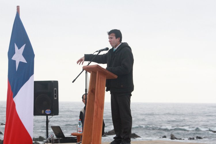 MEJORAMIENTO A COSTANERA DE LOS VILOS DA NUEVO IMPULSO AL COMERCIO LOCAL