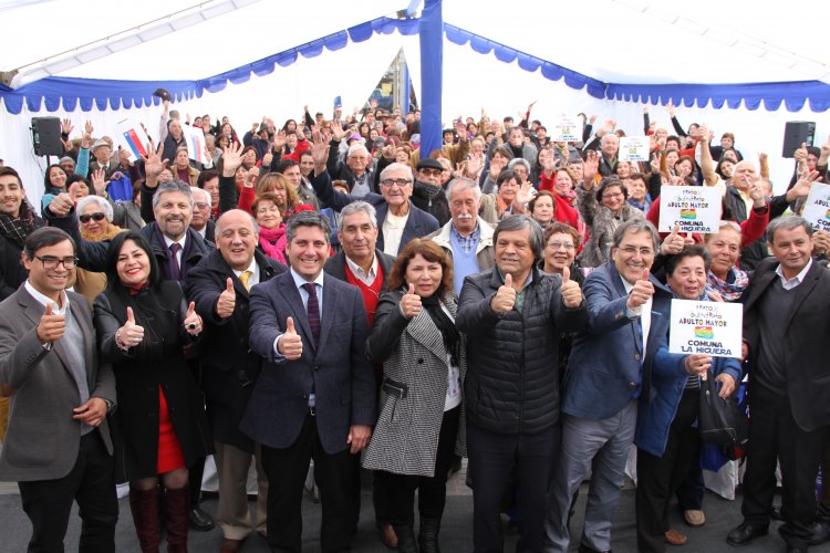 SALUD, EDUCACIÓN Y REACTIVACIÓN ECONÓMICA MARCAN EL PRIMER AÑO DE GESTIÓN DEL INTENDENTE CLAUDIO IBÁÑEZ