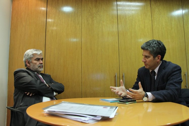 INTENDENTE IBÁÑEZ APUNTA A INVERSIÓN DE EMPRESAS EXTRANJERAS PARA GENERAR MÁS EMPLEO EN LA REGIÓN