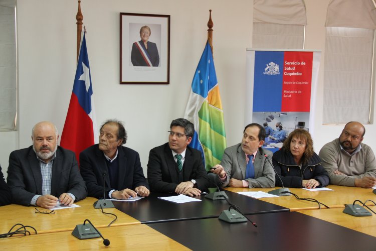 GOBIERNO INVERTIRÁ MÁS DE 4 MIL MILLONES DE PESOS PARA REPONER EQUIPAMIENTO DE SALUD