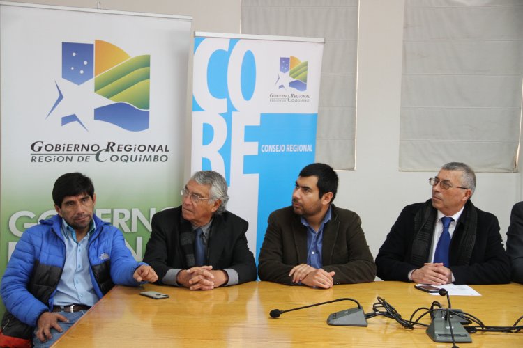 GOBIERNO INVERTIRÁ MÁS DE 4 MIL MILLONES DE PESOS PARA REPONER EQUIPAMIENTO DE SALUD