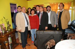 FAMILIAS DE PUNITAQUI REFUERZAN SUS VIVIENDAS TRAS DAÑOS DEL TERREMOTO