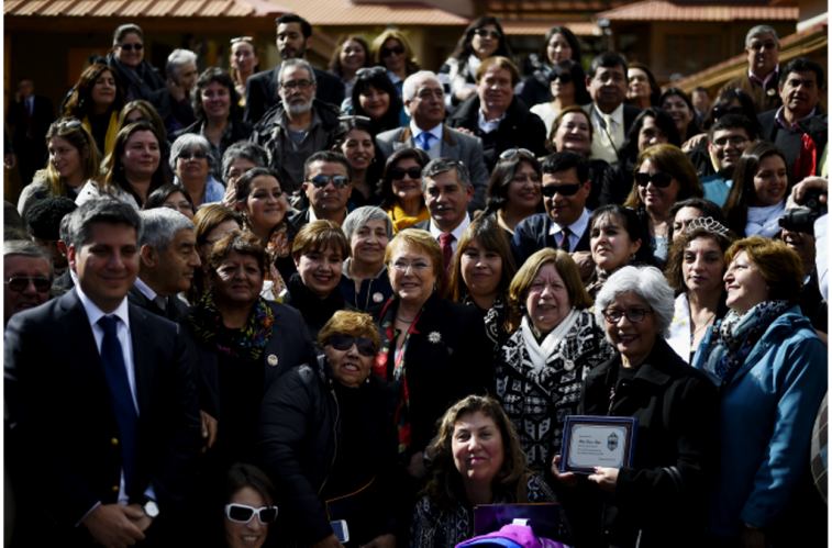 PRESIDENTA BACHELET: “PORQUE SABEMOS QUE LA ESCUELA RURAL ES LA ESCUELA PÚBLICA POR EXCELENCIA, QUEREMOS QUE SEA UN EJEMPLO PARA TODO NUESTRO PAÍS”