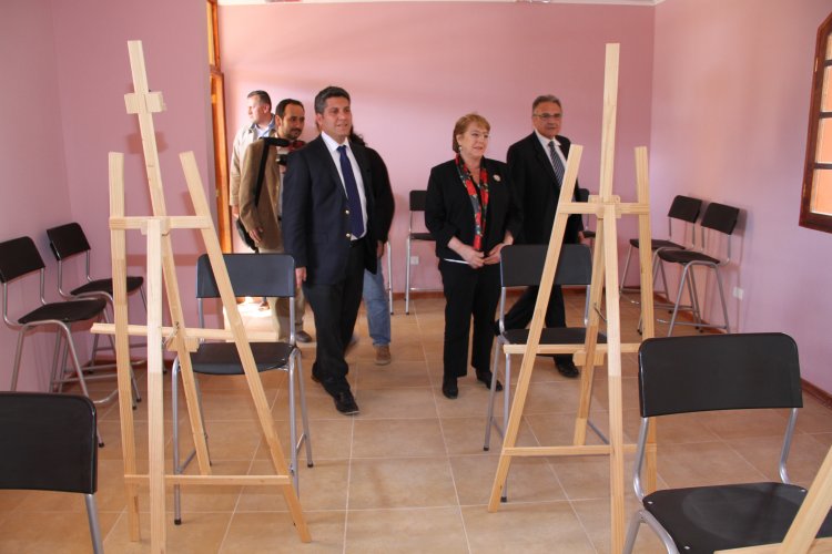 NUEVO ESPACIO PÚBLICO POTENCIARÁ LAS ACTIVIDADES CULTURALES DE LOS VECINOS DE PAIHUANO