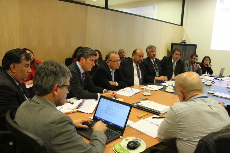 GOBIERNO REGIONAL PRESENTA PROPUESTA DE PRESUPUESTO DE INVERSIÓN 2017 CON ÉNFASIS EN LA GENERACIÓN DE EMPLEO Y OBRAS SOCIALES