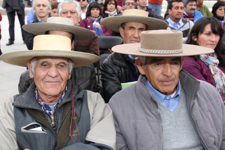 MÁS DE 800 CAMPESINOS Y CAMPESINAS CELEBRARON SU DÍA EN MONTE PATRIA