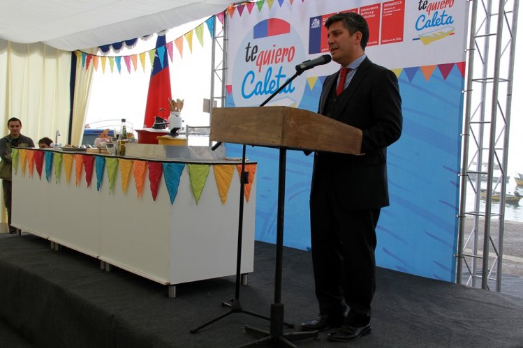 GOBIERNO IMPULSA PLAN PARA DIVERSIFICAR LA PRODUCTIVIDAD DE LAS CALETAS PESQUERAS